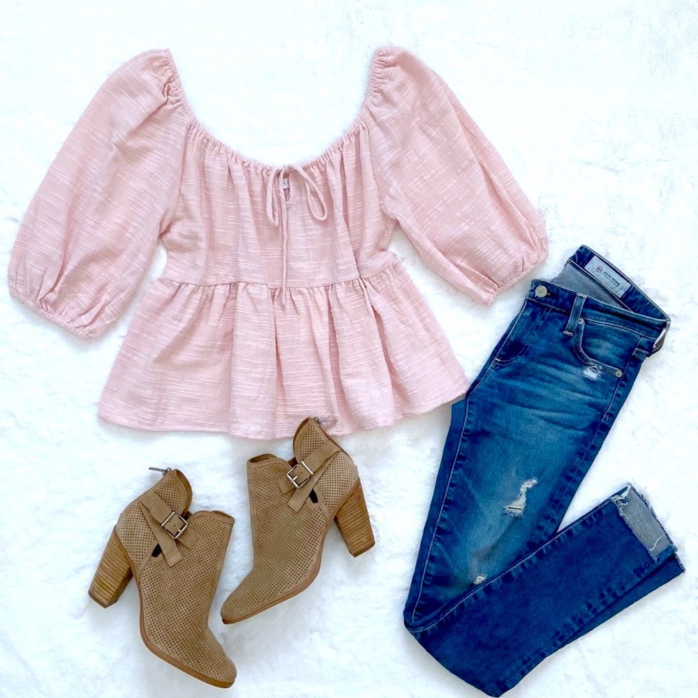 Pale Pink ⭐️NWT Textured Blouse🌸 Shorter Length - Picture 2 of 9